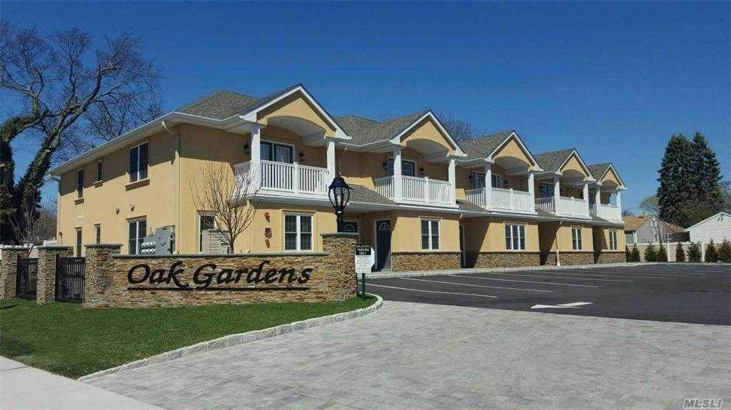 400 Great Neck Road - Photo 1