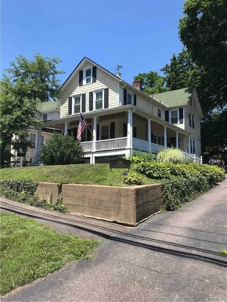 28 Tooker Avenue - Photo 1
