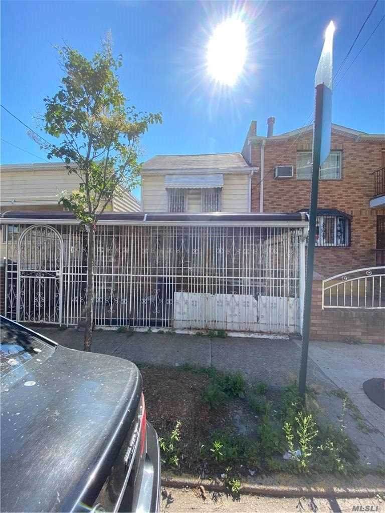 796 Lincoln Avenue - Photo 1