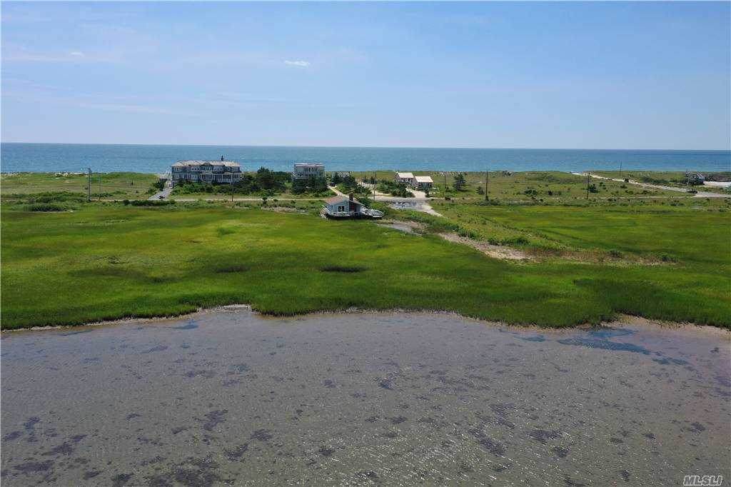 24 Dune Road - Photo 1