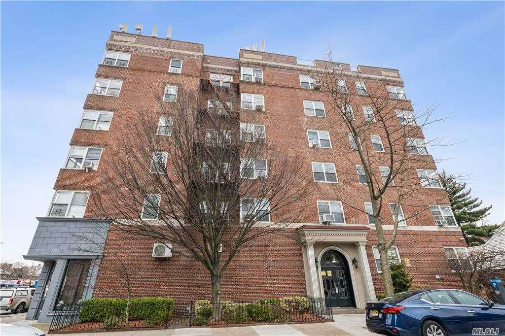 111-50 75 Road - Photo 1