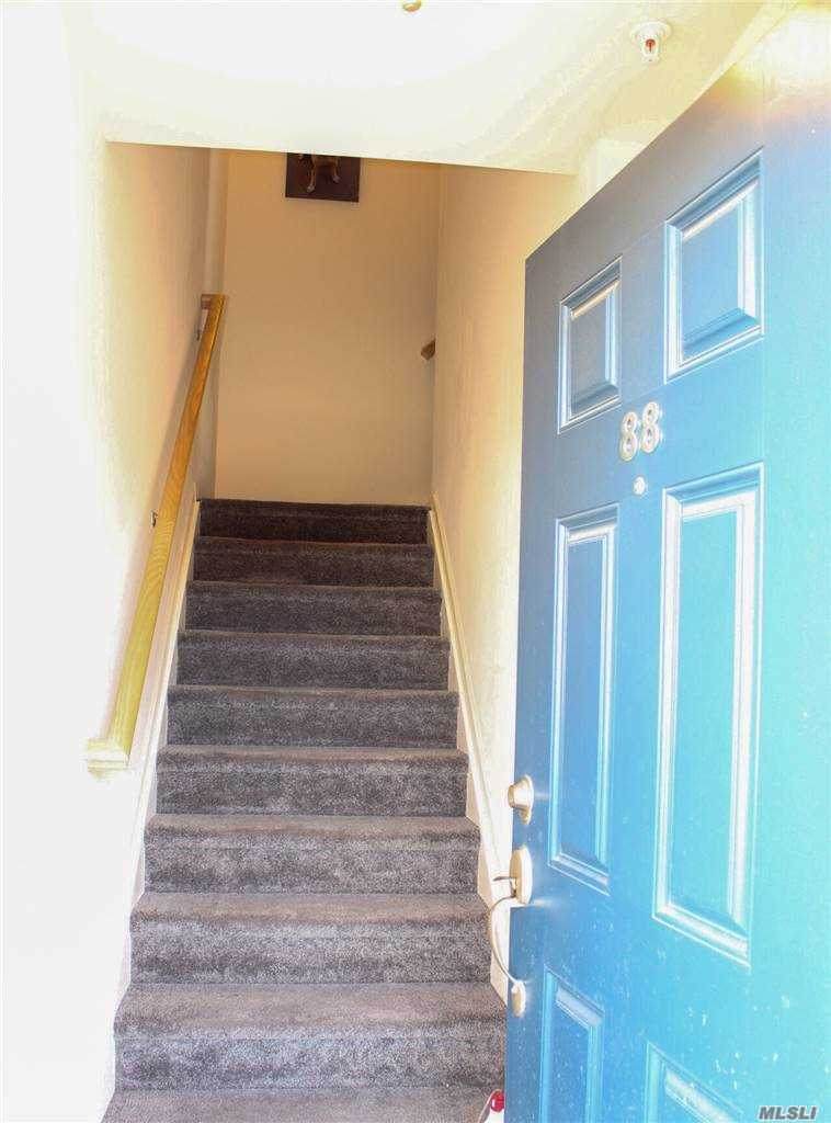 88 Somerton Avenue - Photo 1