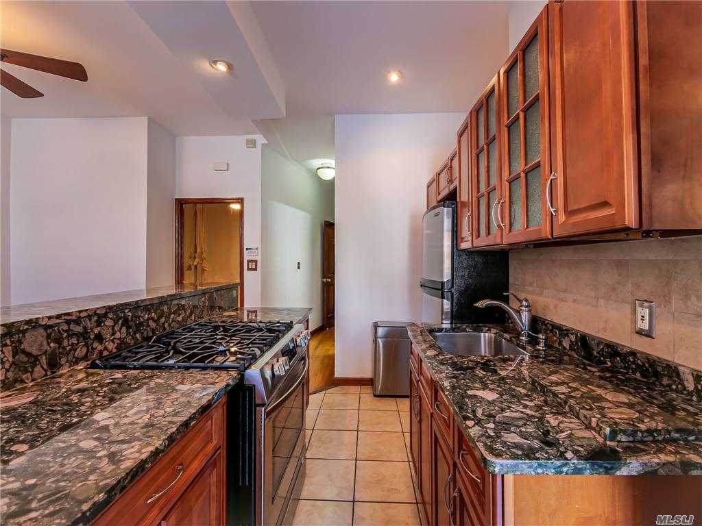 331 Marion Street - Photo 1
