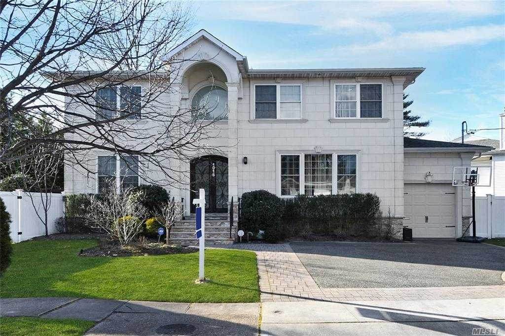 1016 Dartmouth Lane - Photo 1