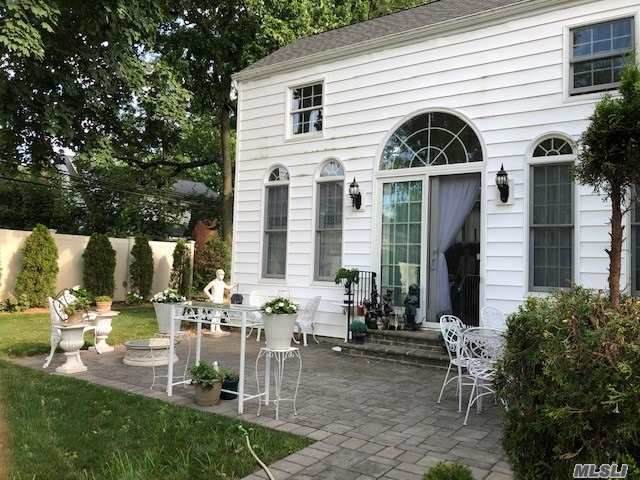 31 Cornell Drive - Photo 1