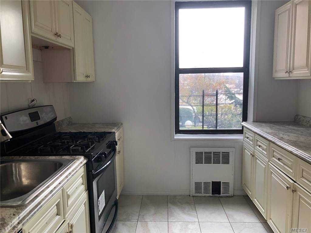 100-25 Queens Boulevard - Photo 1