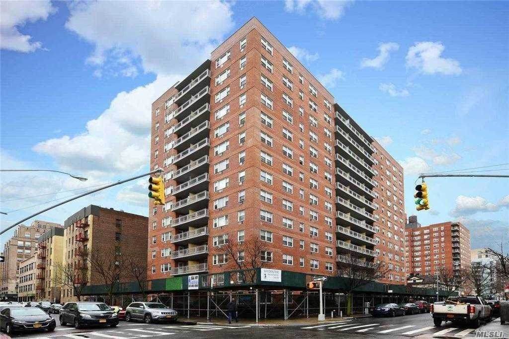 160-10 89th Avenue - Photo 1