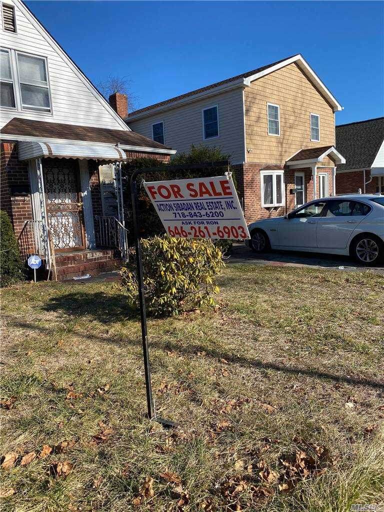 227-25 113th Drive - Photo 1