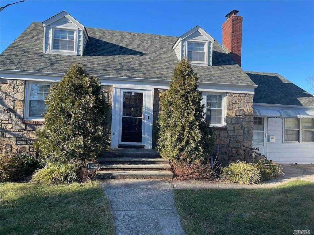 400 Briggs Street - Photo 1