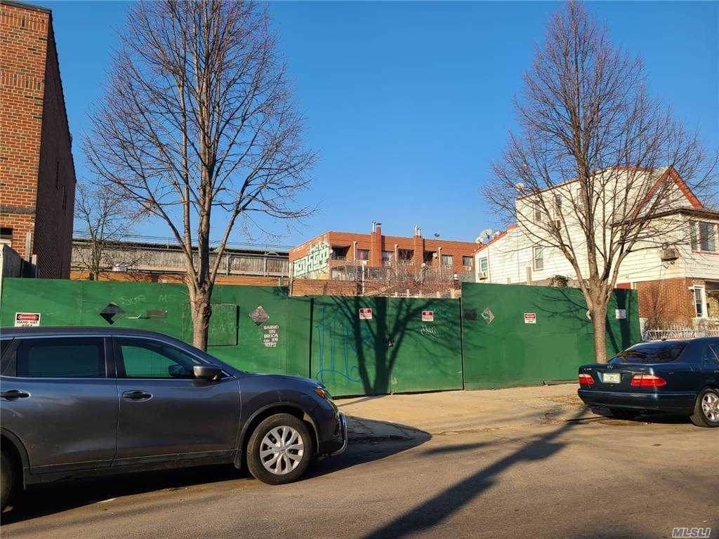 111-13/15 41 Ave. - Photo 1