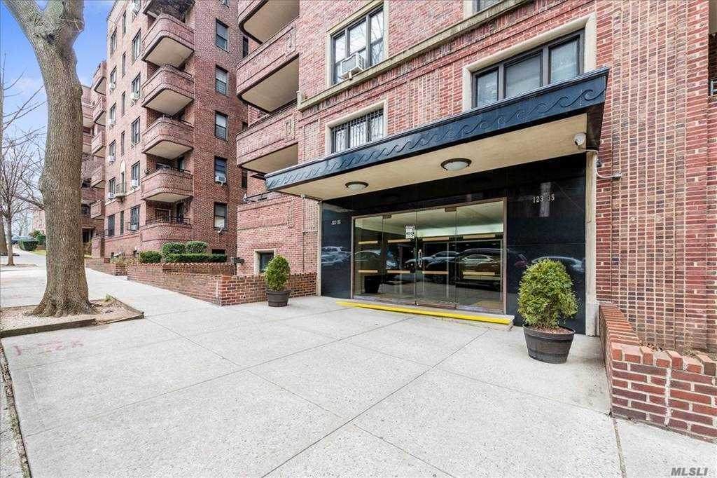 123-35 82 Road - Photo 1