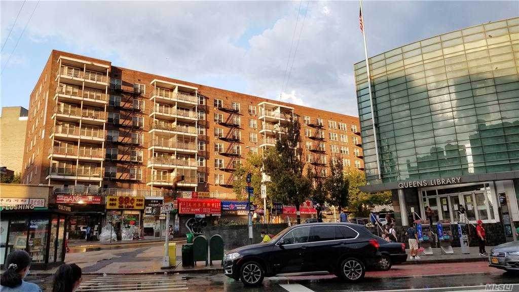 41-25 Kissena Boulevard - Photo 1
