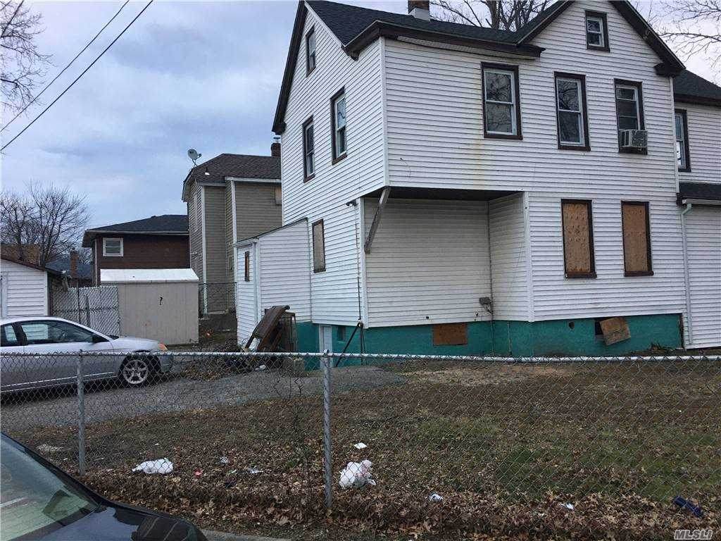 153 Cornell Street Street - Photo 1
