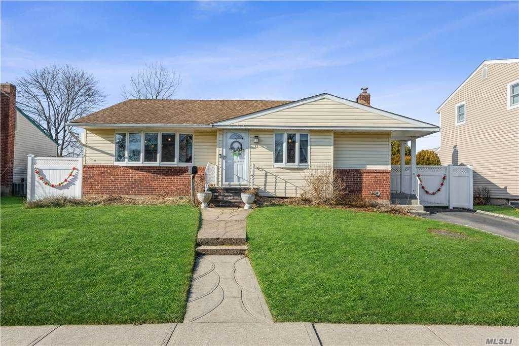 33 Froehlich Farm Road - Photo 1