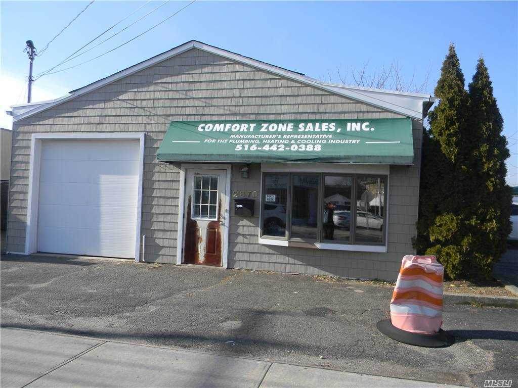 2870 Milburn Ave - Photo 1
