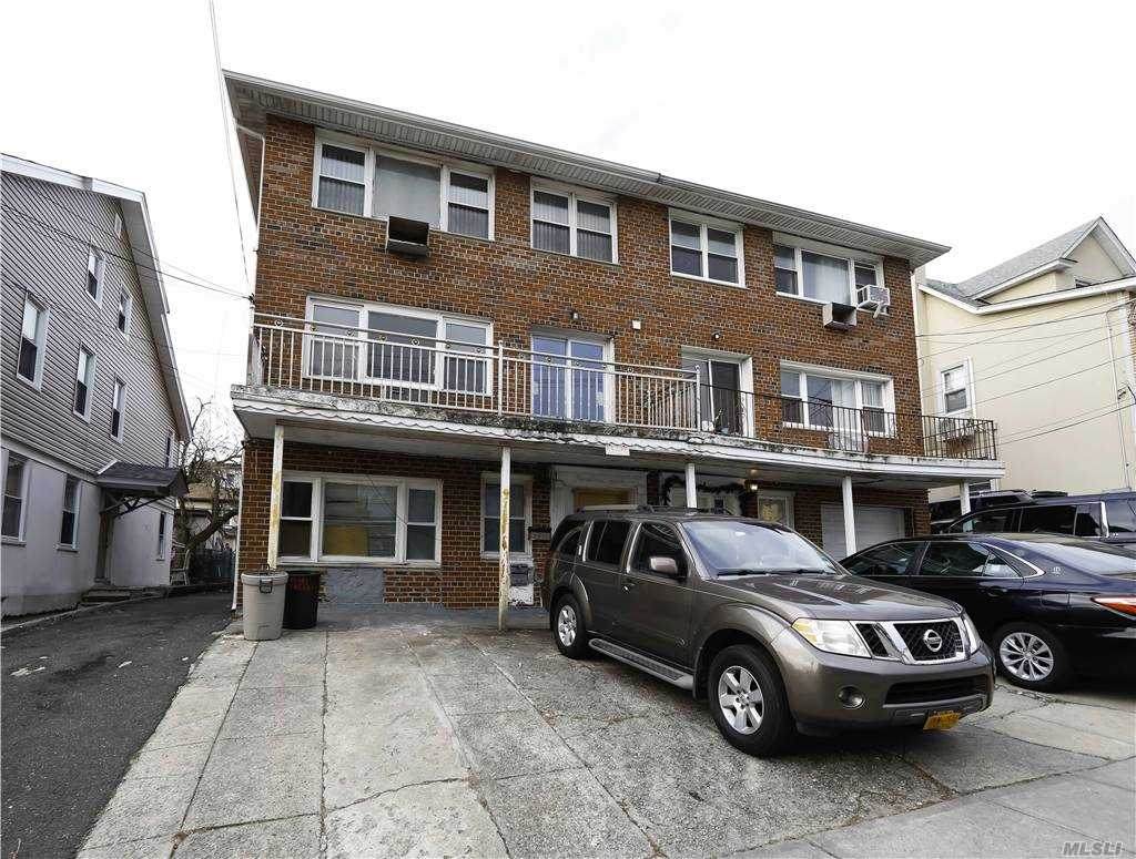 87-18 169th Street - Photo 1