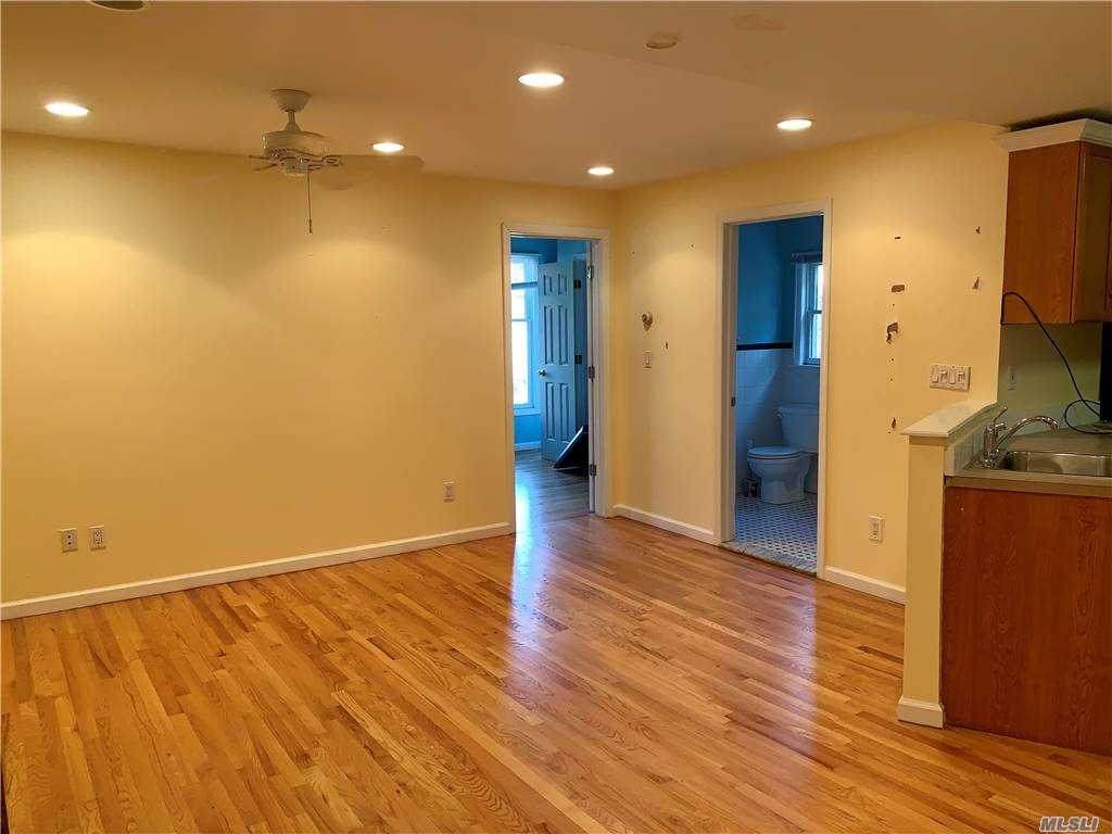 301 Sea Cliff Avenue - Photo 1