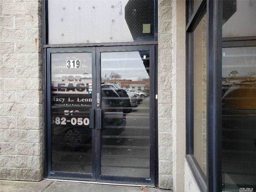 319 Oak Street - Photo 1