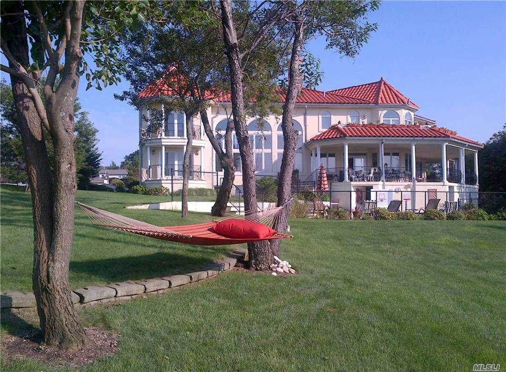 640 Lloyds Lane - Photo 1