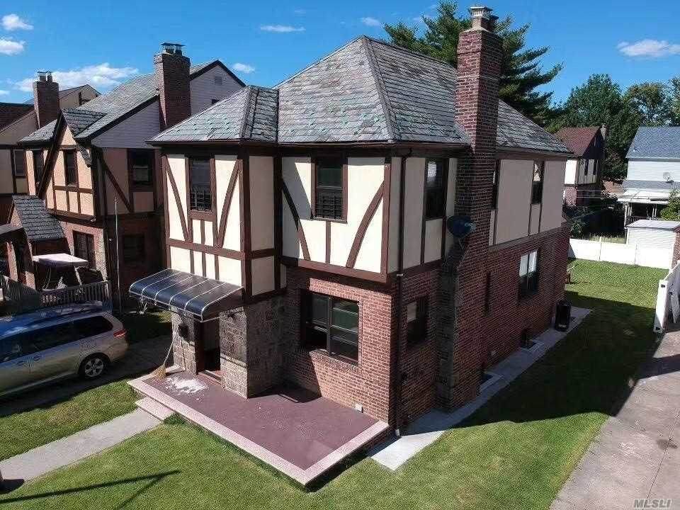 89-85 221 Street - Photo 1