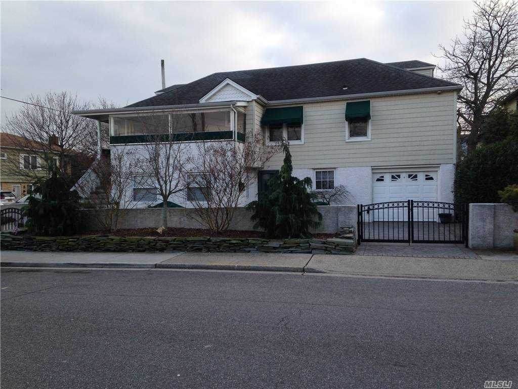 105 Mohawk Avenue - Photo 1