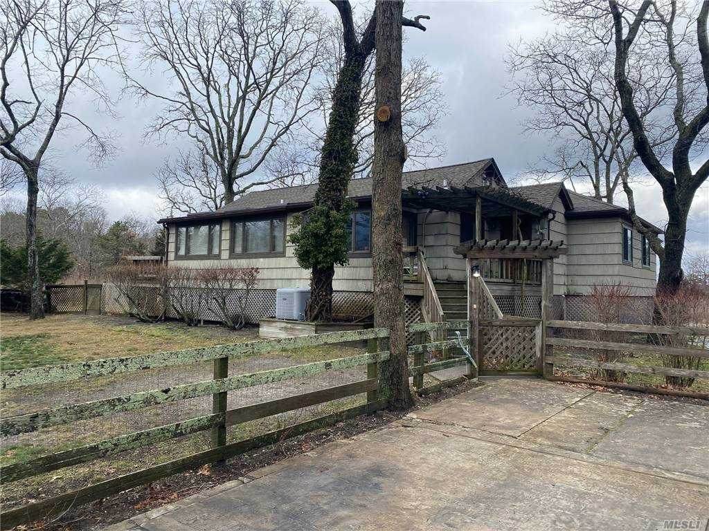 106 Point Road - Photo 1