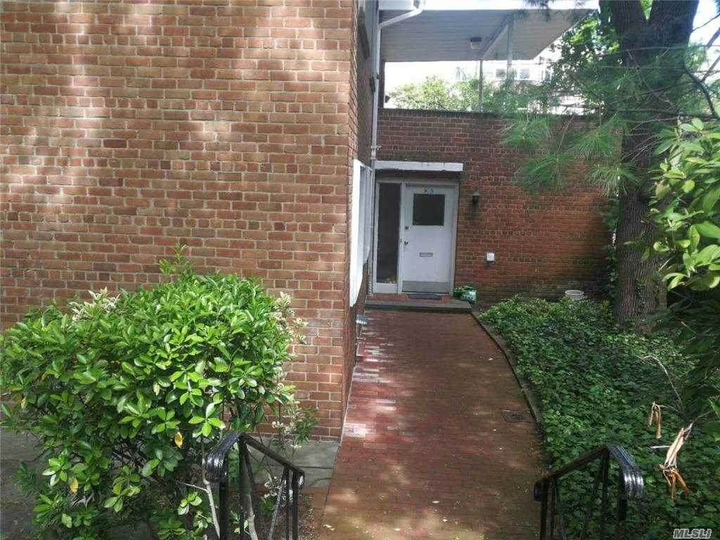 200 Middle Neck Rd - Photo 1