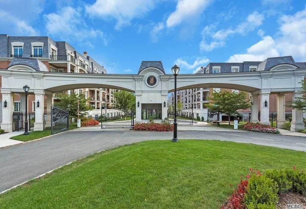 6000 Royal Court - Photo 1