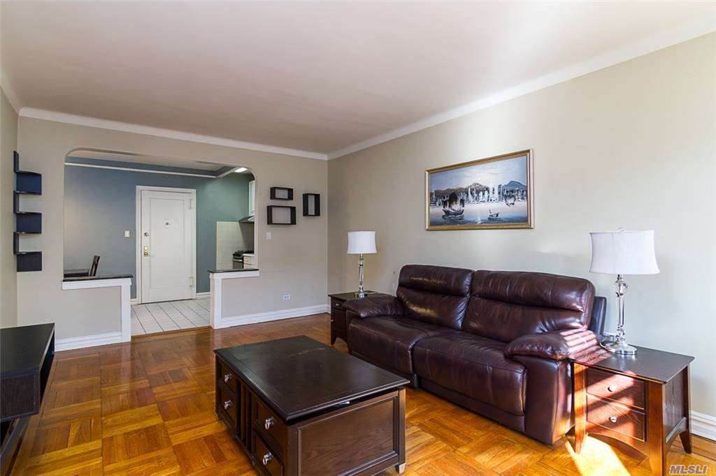65-38 Booth Street - Photo 1
