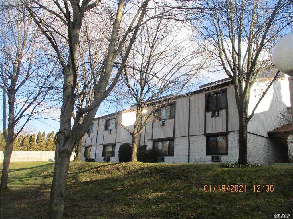 97 Richmond Boulevard - Photo 1