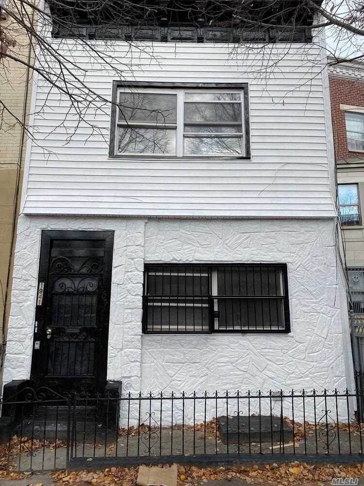 1941 Fulton Street - Photo 1