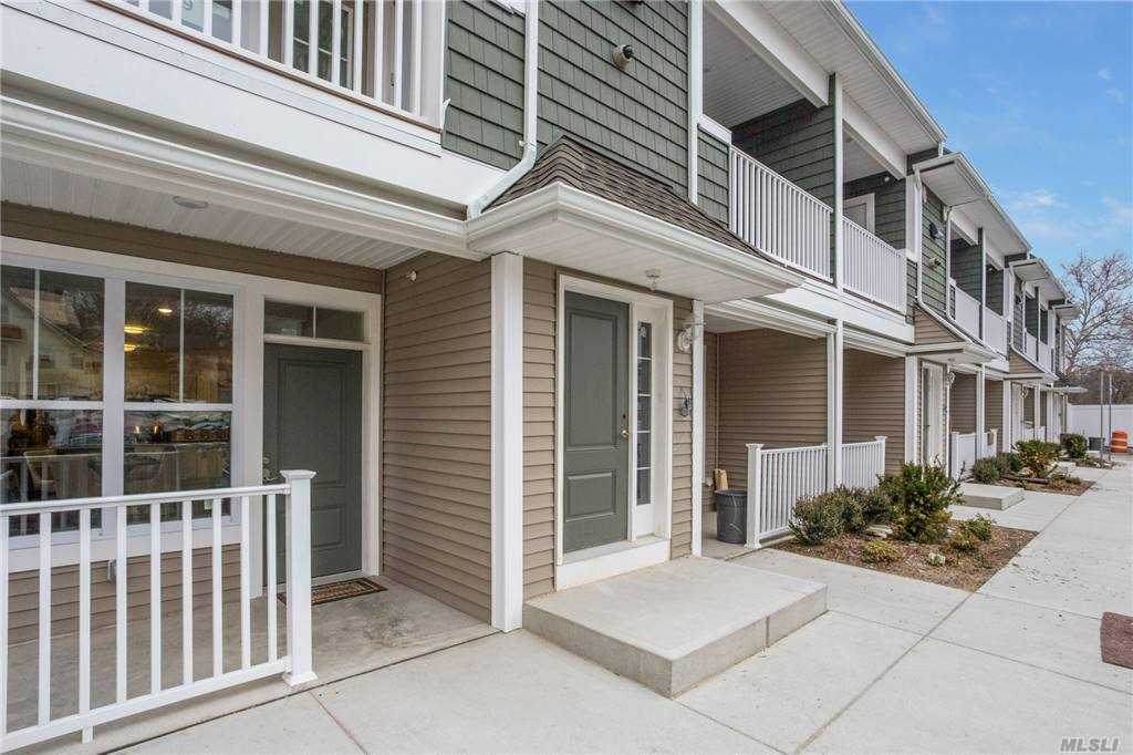 1046 New York Avenue - Photo 1