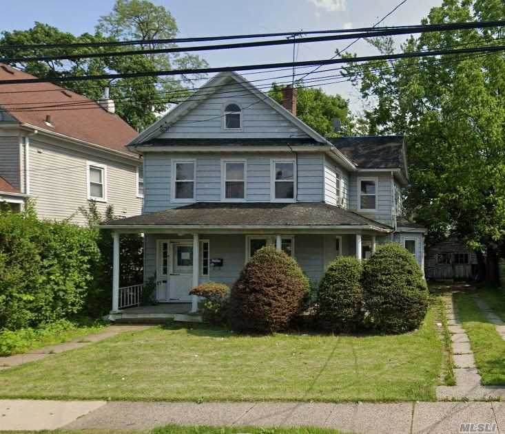8 Bernard Street - Photo 1