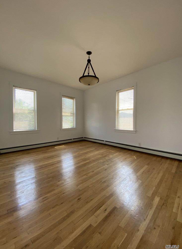 123-09 18th Ave - Photo 1