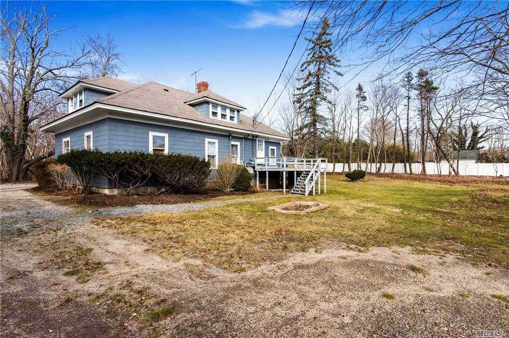 820 Main Street - Photo 1