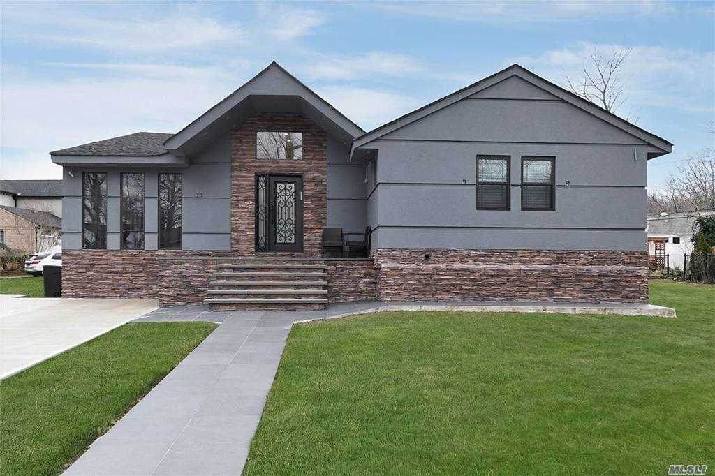 33 Janet Place - Photo 1