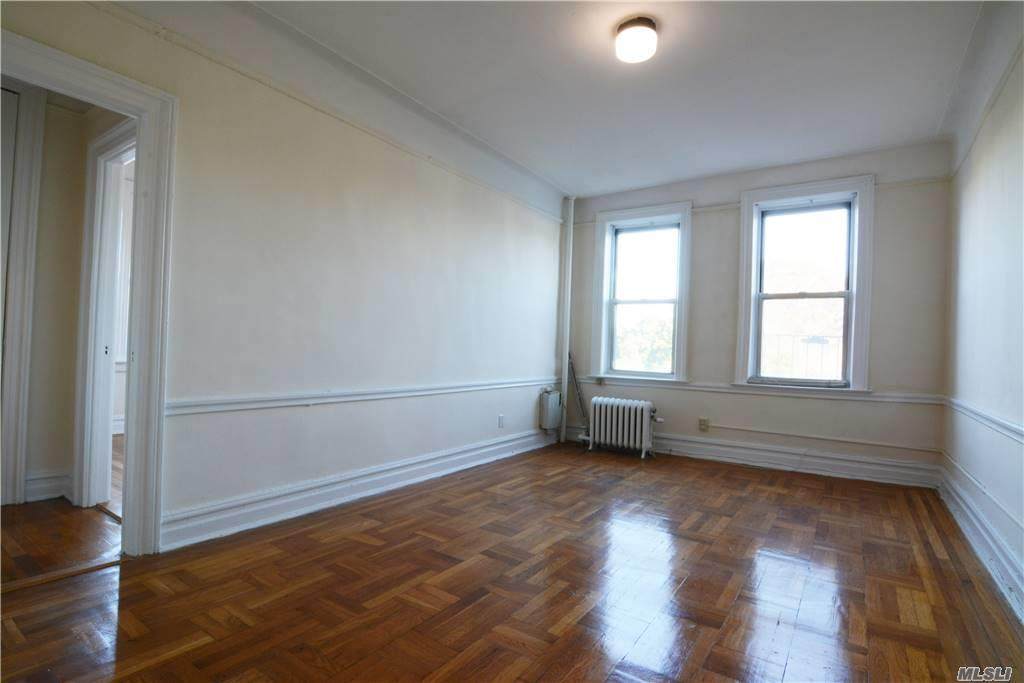 7201 4 Avenue - Photo 1