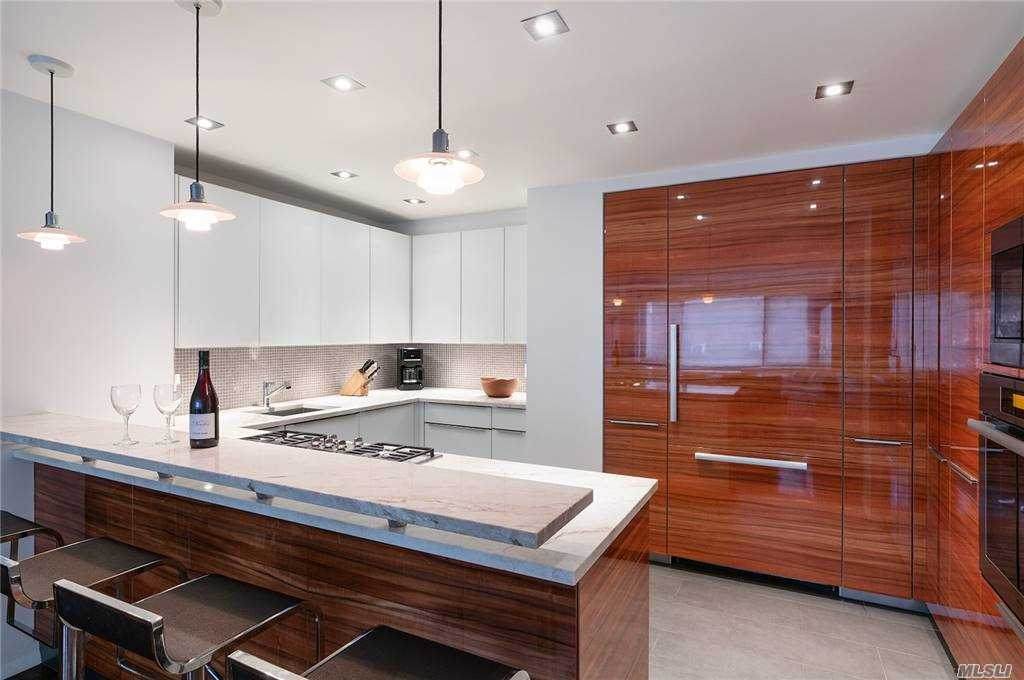 425 63rd Street - Photo 1