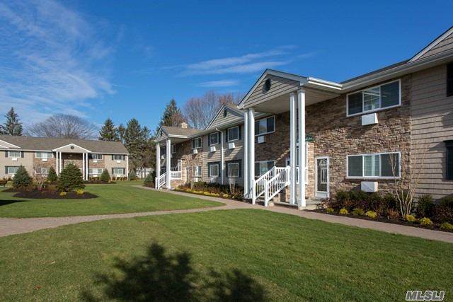 313 Brook Avenue - Photo 1