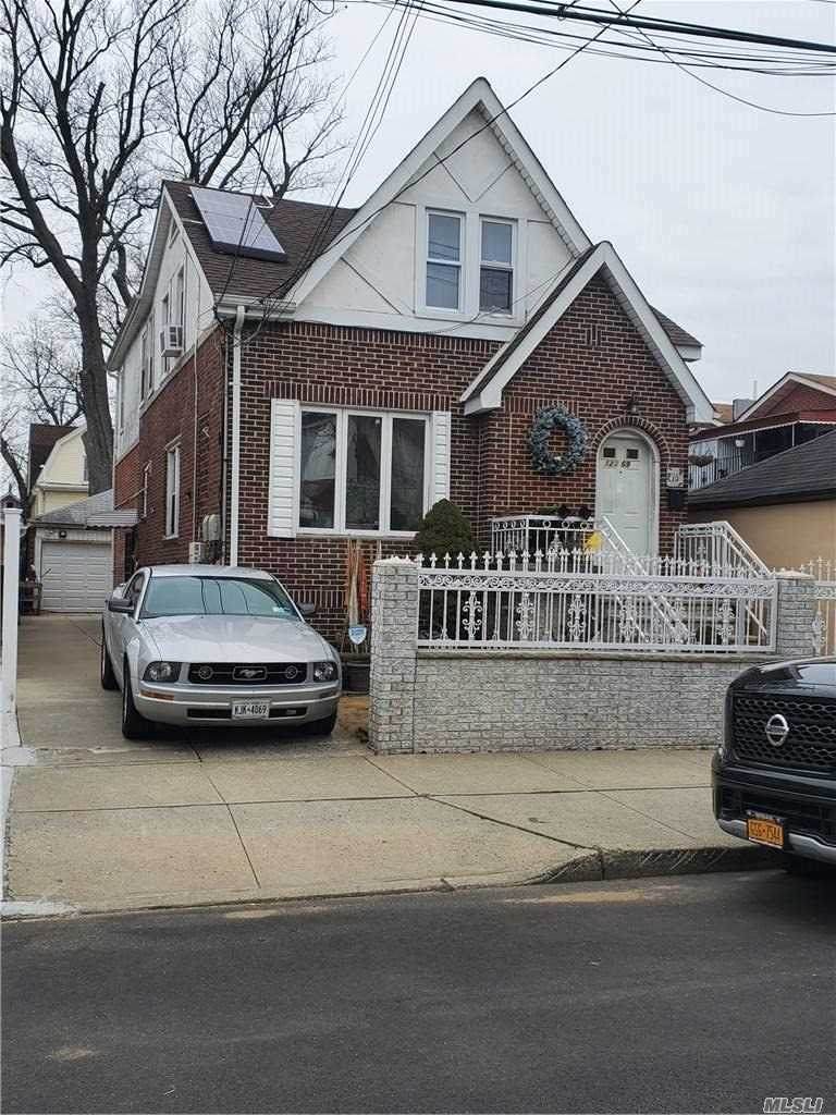 121-69 133rd Street - Photo 1