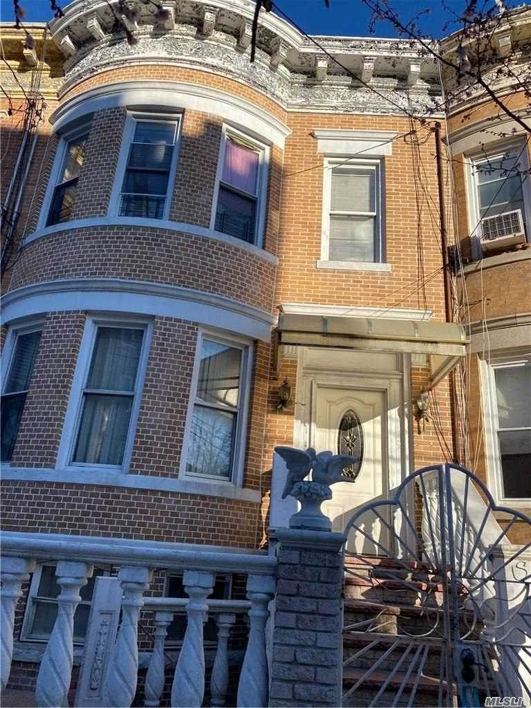 129 Grant Avenue - Photo 1