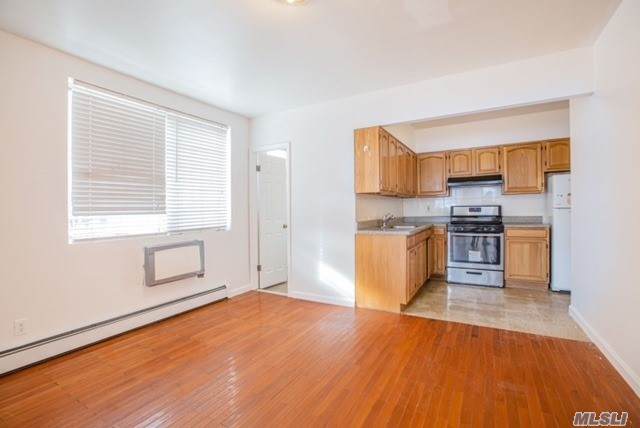 32-05 Linden Place - Photo 1