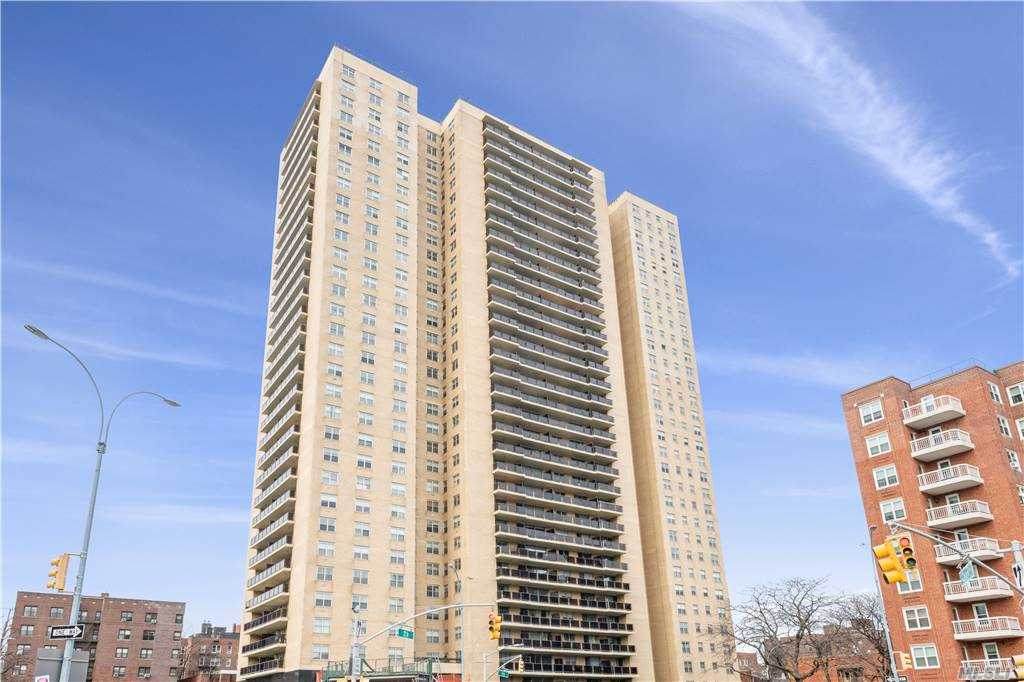 110-11 Queens Boulevard - Photo 1