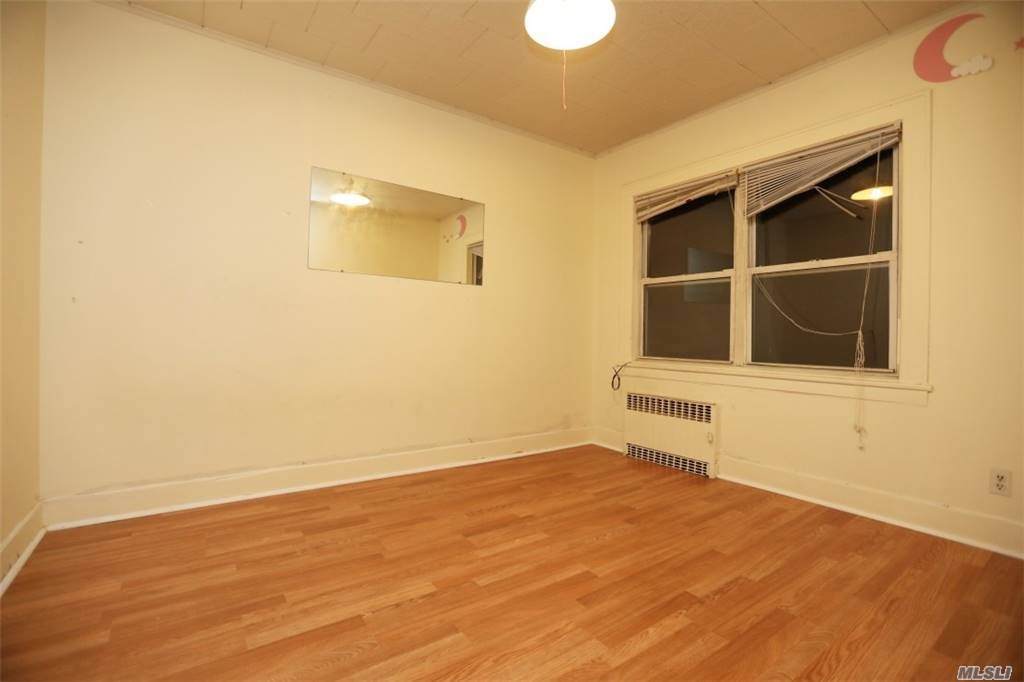 68-04 51 Road - Photo 1