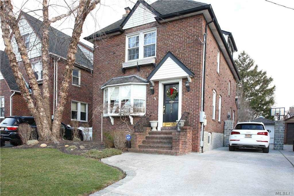 103 Piccadilly Dwns - Photo 1