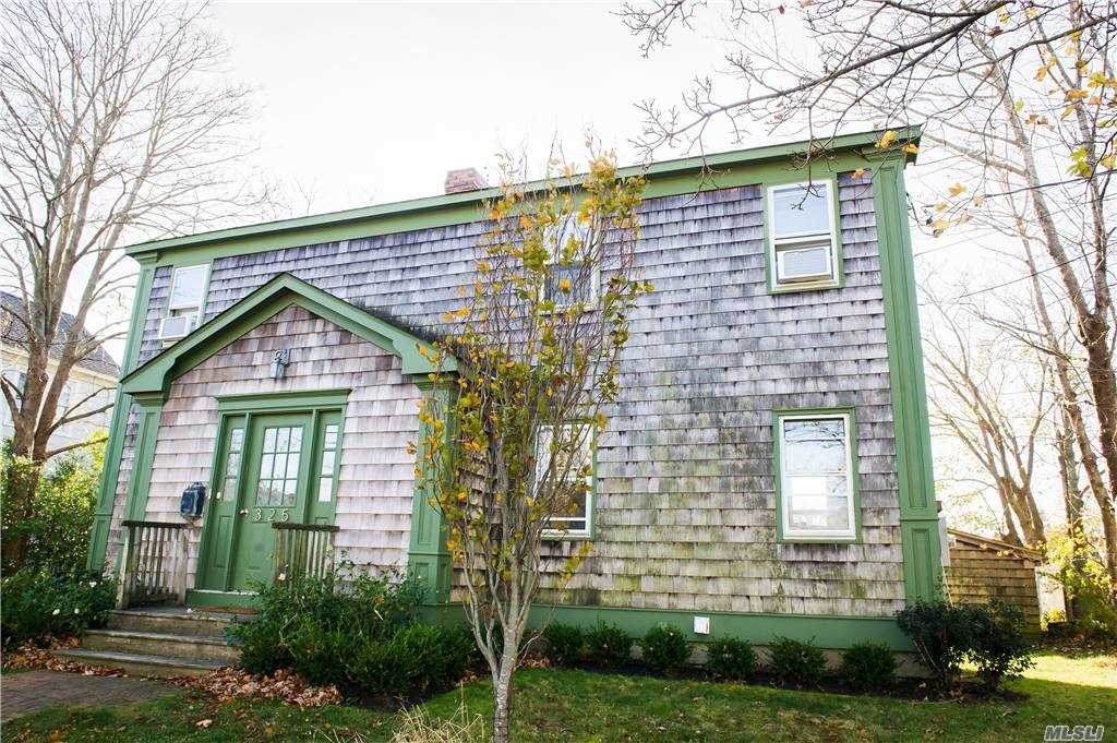 325 Wiggins Street - Photo 1