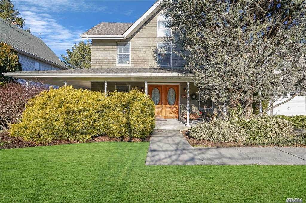 21 Avenue B - Photo 1