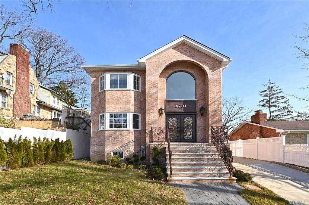 87-31 Clover Place - Photo 1