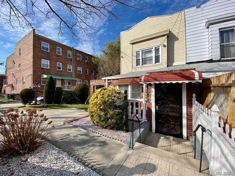 8615 Ave J - Photo 1