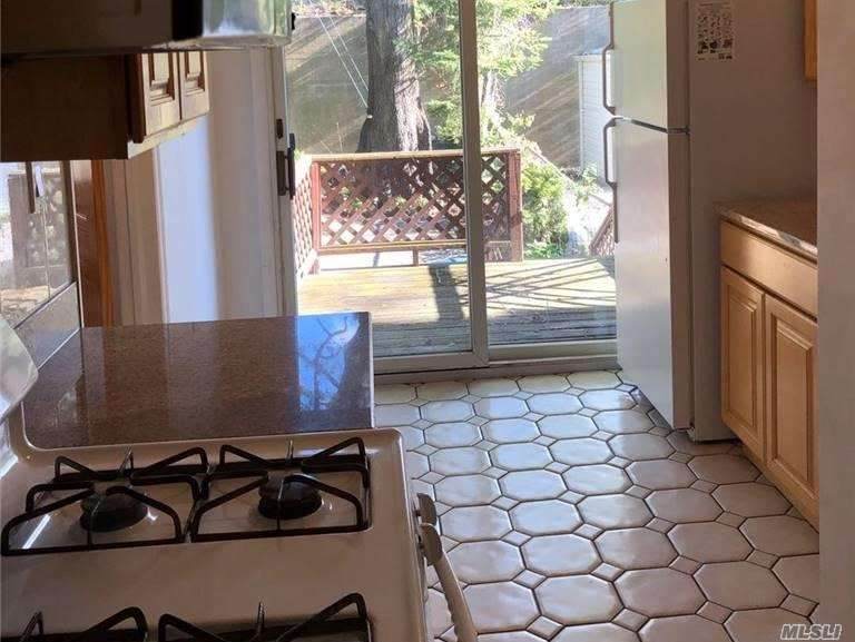 189-36 39 Avenue - Photo 1